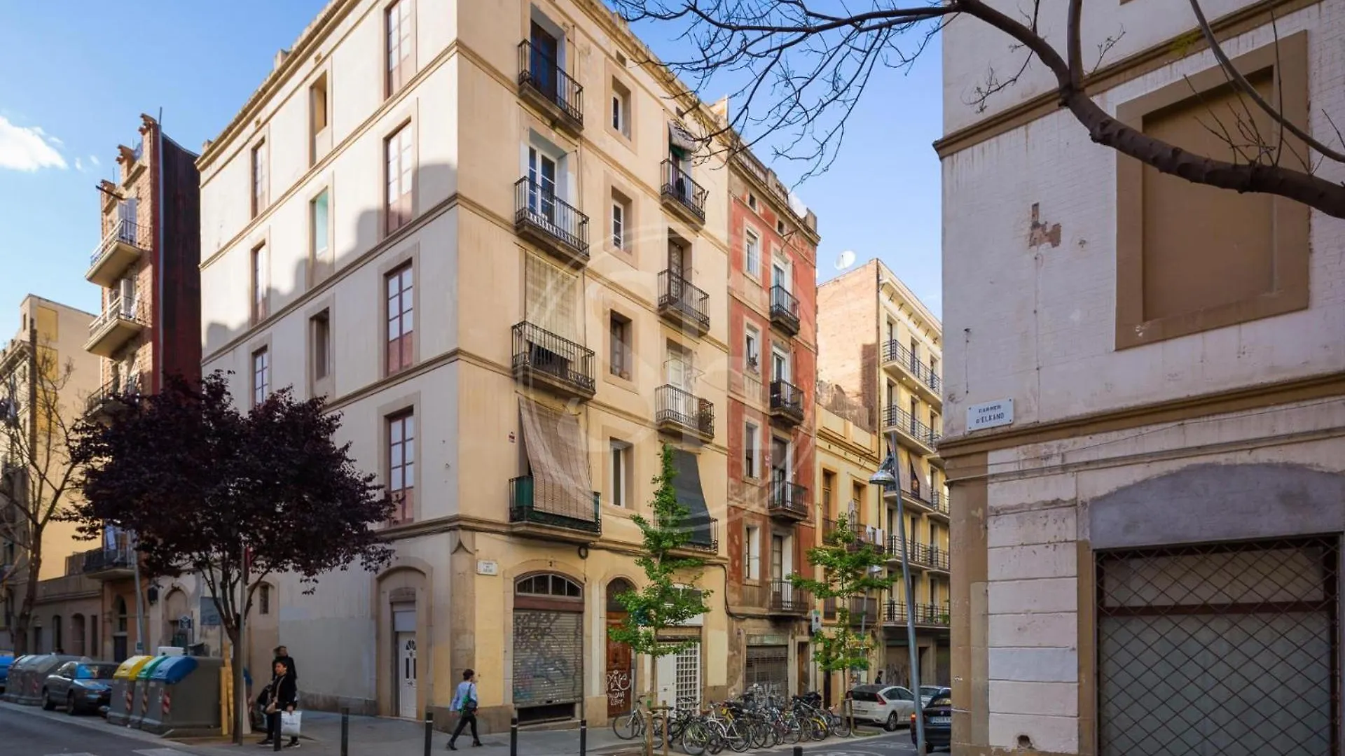 Comodo Apartamento En Poble Sec Barcelona Apartment